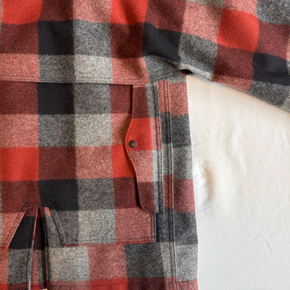 Filson Wool Packer Coat, Men's Size Small, "Rust" Colour - Picture 3 of 7